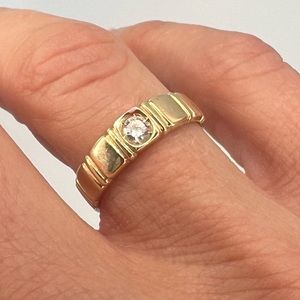 14k gold ring with with diamond size 5.5 3.34 grams